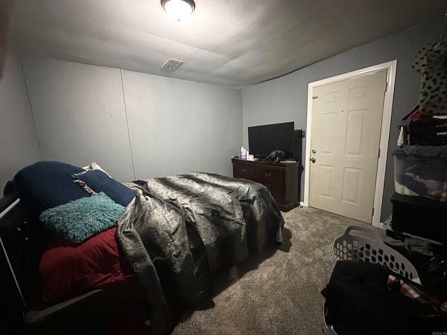 16 Shirley St., Pine Bluff, AR 71602