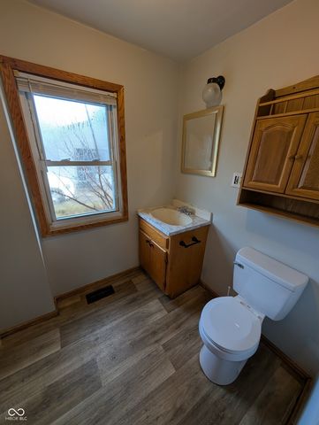 1917 Cedar Street, Anderson, IN 46016