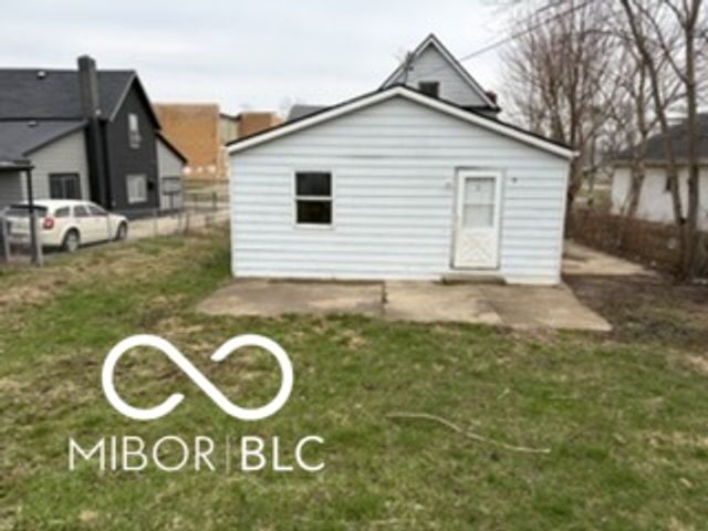 1917 Cedar Street, Anderson, IN 46016