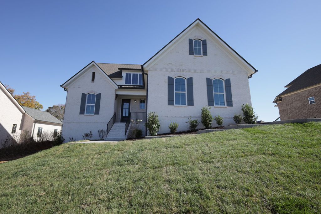 1123 Joe Martin Ln, Lebanon, TN 37087