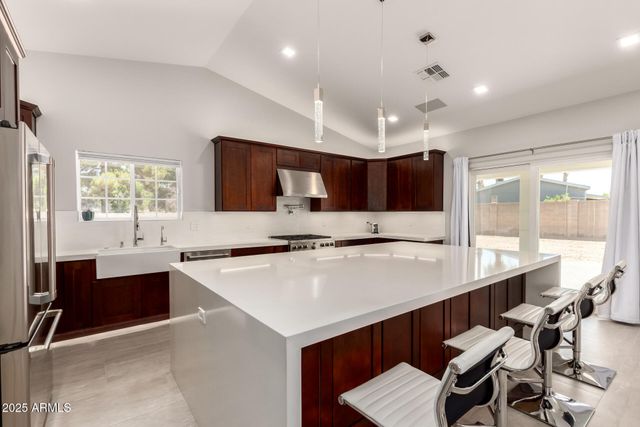 1513 S 108TH Way, Chandler, AZ 85286