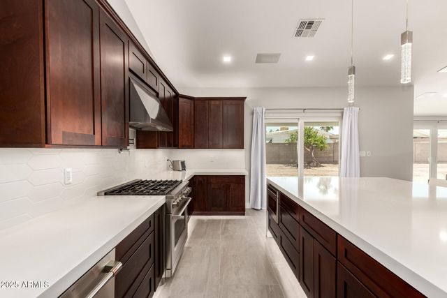 1513 S 108TH Way, Chandler, AZ 85286