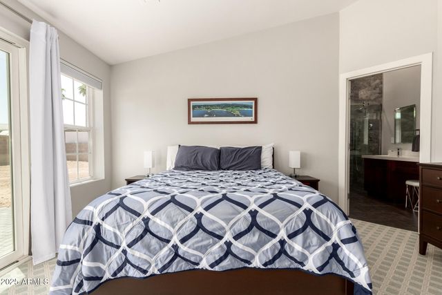 1513 S 108TH Way, Chandler, AZ 85286