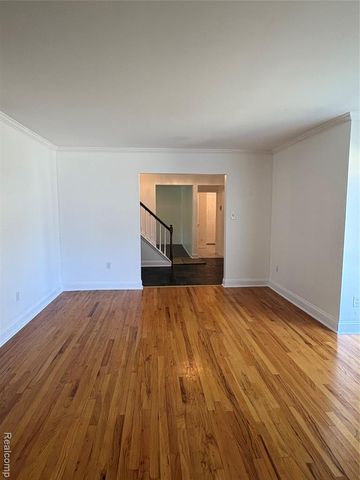 3028 Caswell Drive, Troy, MI 48084