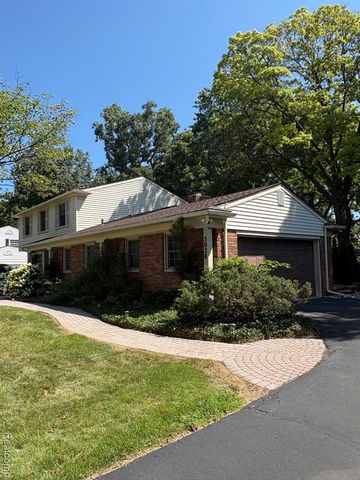 3028 Caswell Drive, Troy, MI 48084
