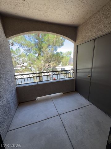 8250 North GRAND CANYON Drive 2158, Las Vegas, NV 89166