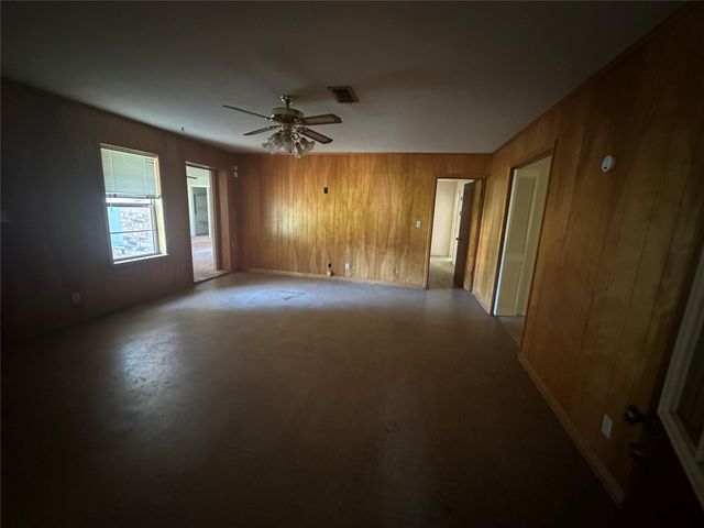424 Irving Bluff Road, Shreveport, LA 71107