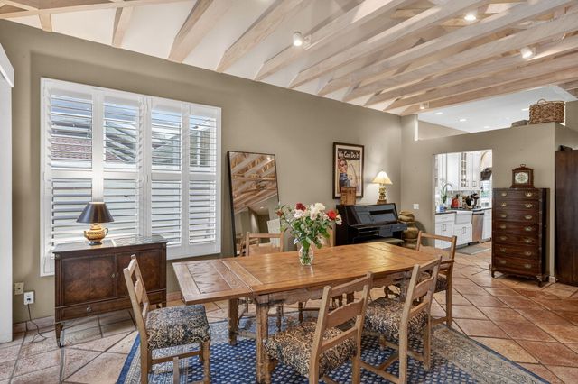 217 E Tall Oaks Circle, Palm Beach Gardens, FL 33410