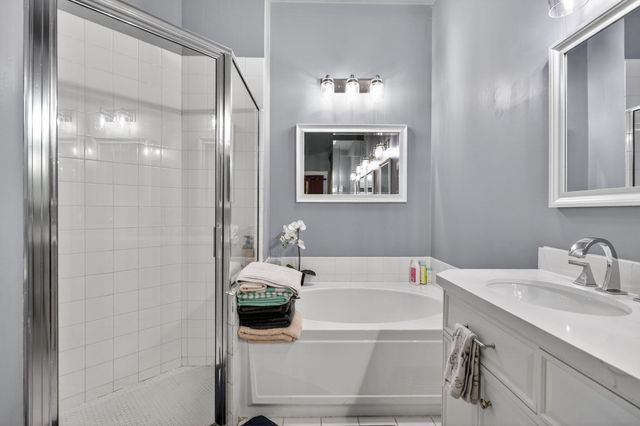 217 E Tall Oaks Circle, Palm Beach Gardens, FL 33410