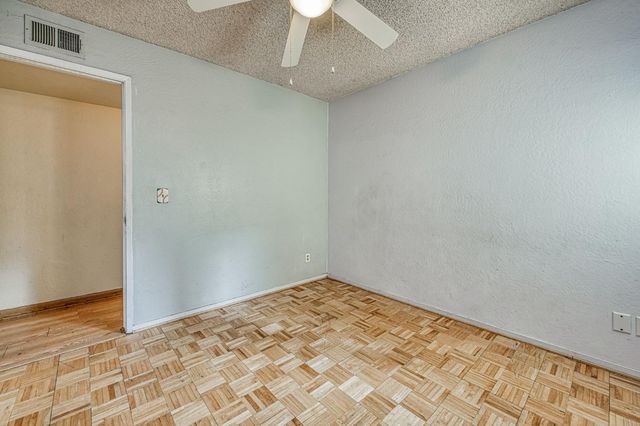 2306 Stanford Avenue, Clovis, CA 93611