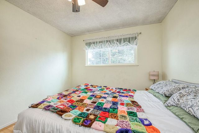 2306 Stanford Avenue, Clovis, CA 93611