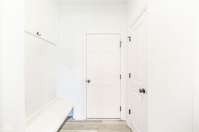 8752 Dorill Creek Lane, Indianapolis, IN 46259