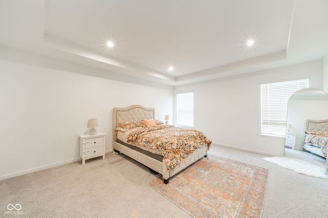 8752 Dorill Creek Lane, Indianapolis, IN 46259