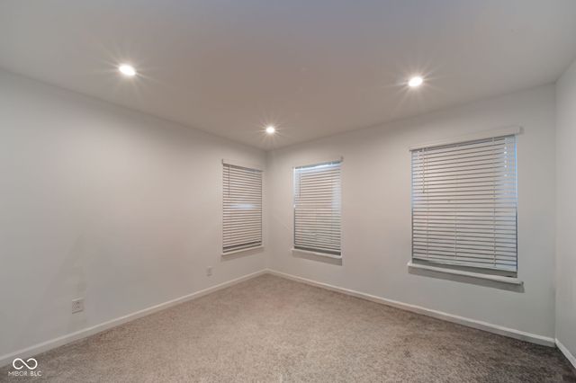 8752 Dorill Creek Lane, Indianapolis, IN 46259
