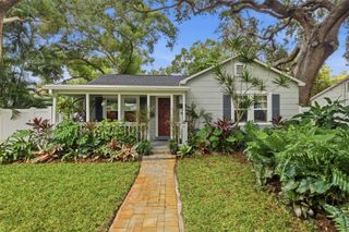 3645 DARTMOUTH AVENUE N, St Petersburg, FL 33713