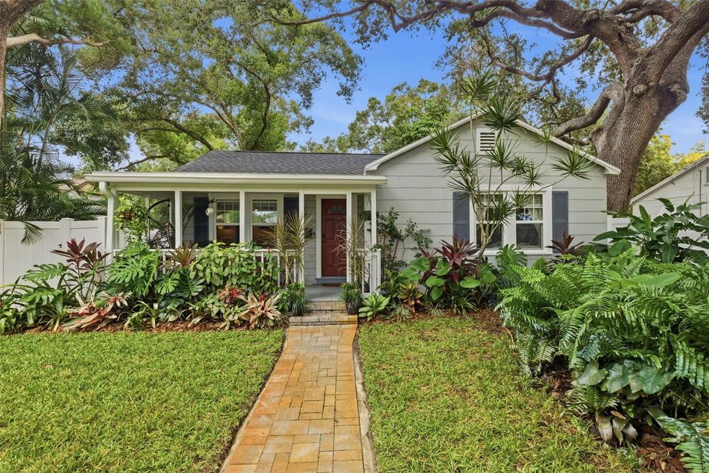 3645 DARTMOUTH AVENUE N, St Petersburg, FL 33713