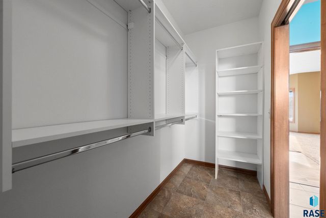 3000 W Stratton St Street, Sioux Falls, SD 57108