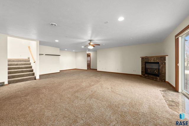 3000 W Stratton St Street, Sioux Falls, SD 57108