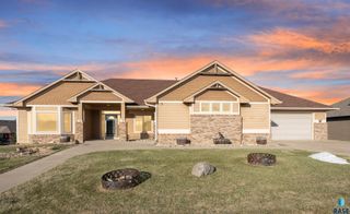3000 W Stratton St Street, Sioux Falls, SD 57108
