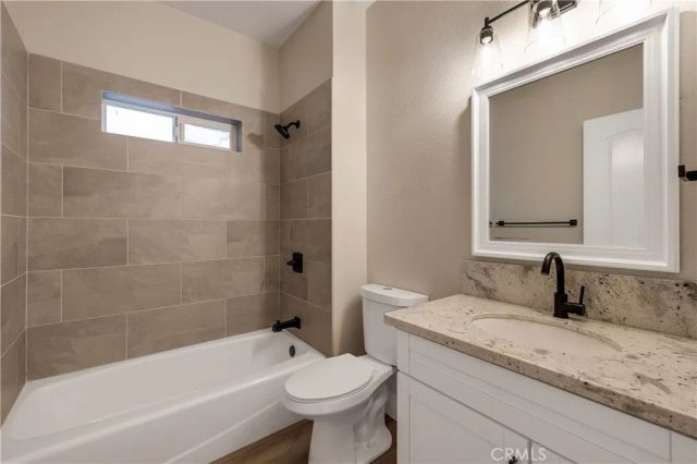 1122 Stewart Avenue, Chico, CA 95926