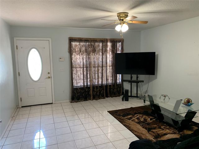 1807 E RAMPART STREET, Tampa, FL 33604