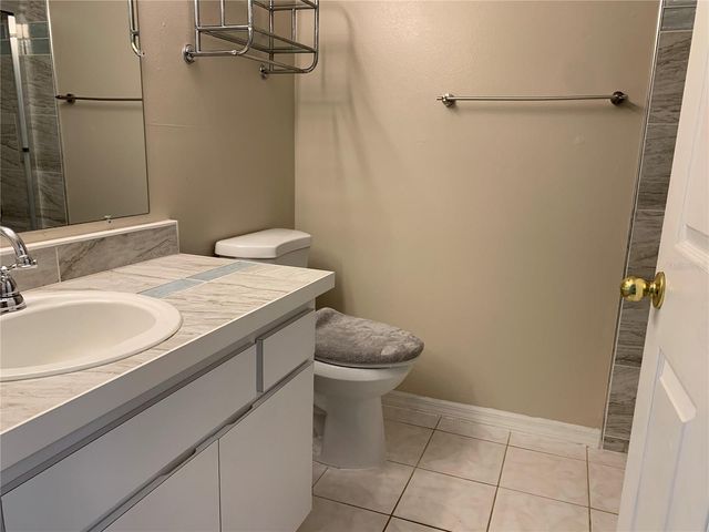 1807 E RAMPART STREET, Tampa, FL 33604