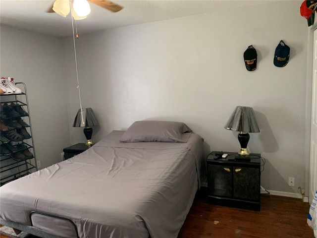 1807 E RAMPART STREET, Tampa, FL 33604