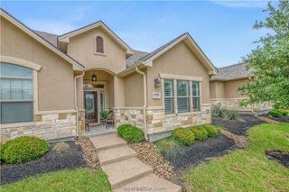 1753 Summit Crossing Lane, College Station, TX 77845