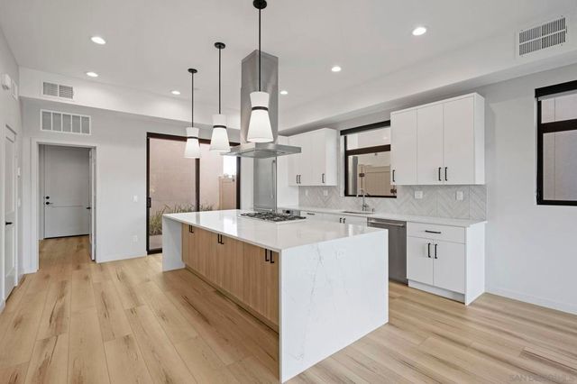 107 Daisy, Imperial Beach, CA 91932