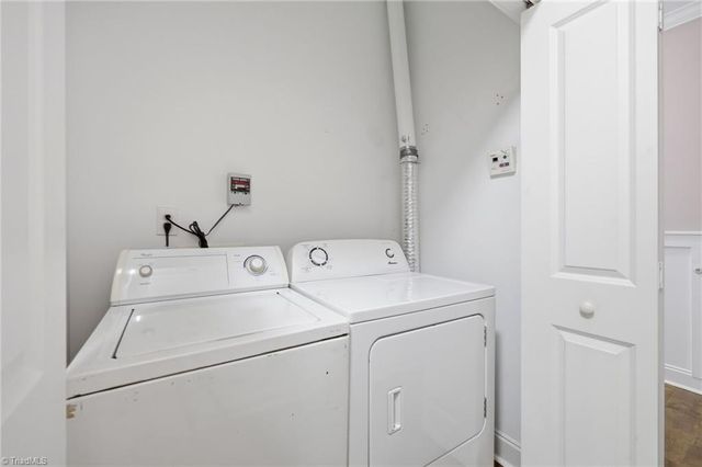 2100 Waterford Pointe Road, Lexington, NC 27292