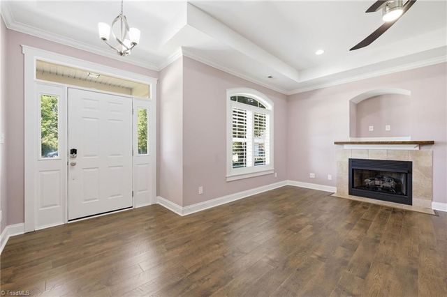 2100 Waterford Pointe Road, Lexington, NC 27292