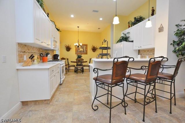 9267 MUSEO CT 204, Naples, FL 34114