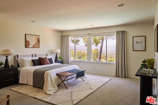 21737 Woodland Crest Drive, Woodland Hills, CA 91364