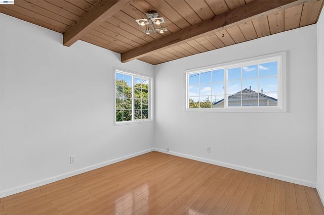 2318 Lowell Avenue, Richmond, CA 94804