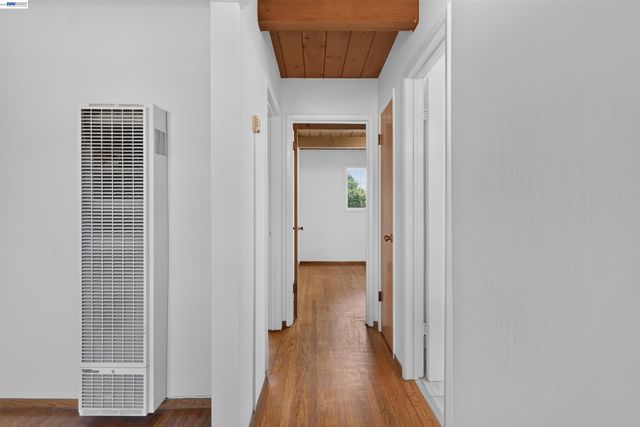 2318 Lowell Avenue, Richmond, CA 94804