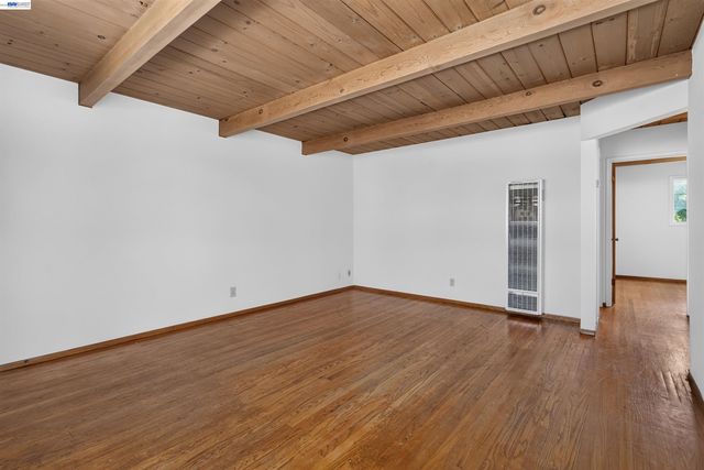 2318 Lowell Avenue, Richmond, CA 94804