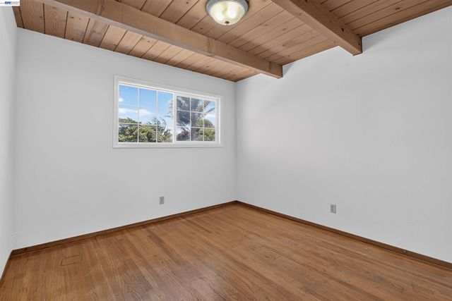 2318 Lowell Avenue, Richmond, CA 94804