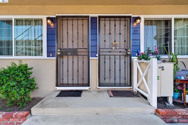2318 Lowell Avenue, Richmond, CA 94804