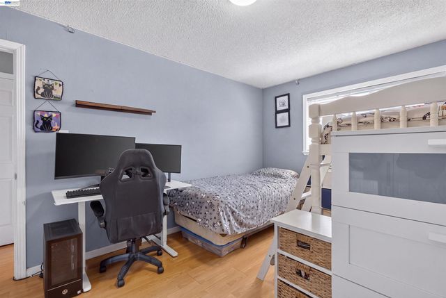 2318 Lowell Avenue, Richmond, CA 94804