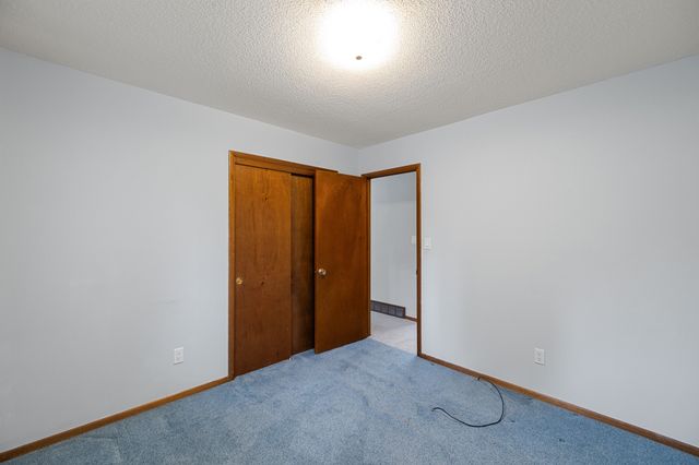 4601 Fairview Drive, Pleasant Hill, IA 50327