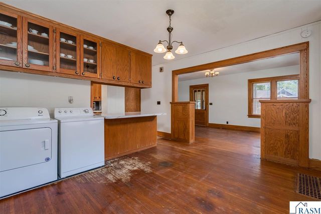 601 Wall Street, North Mankato, MN 56003
