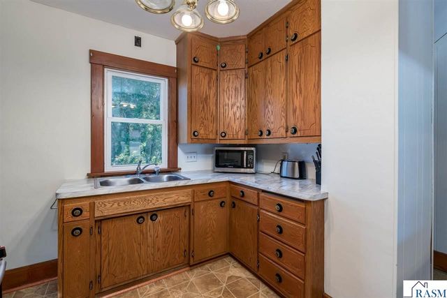601 Wall Street, North Mankato, MN 56003