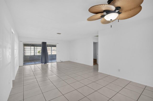 2220 N 57th Terrace, Hollywood, FL 33021