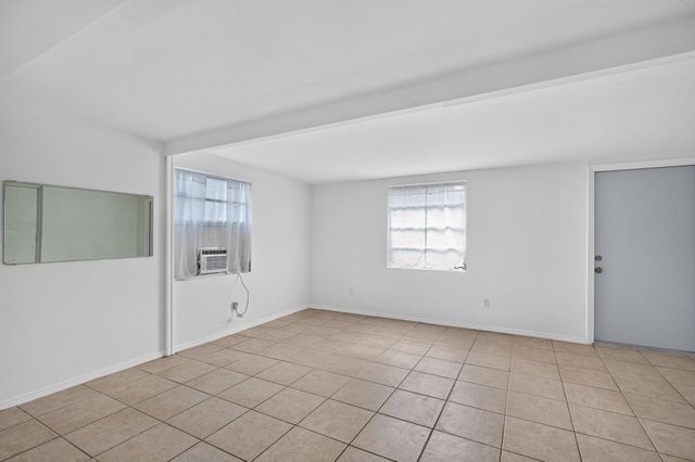 2220 N 57th Terrace, Hollywood, FL 33021