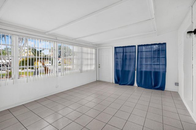2220 N 57th Terrace, Hollywood, FL 33021