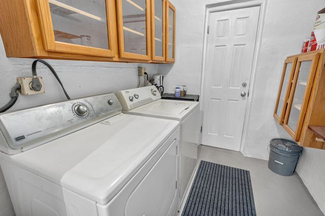 2220 N 57th Terrace, Hollywood, FL 33021