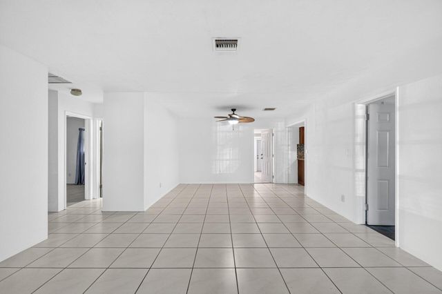 2220 N 57th Terrace, Hollywood, FL 33021