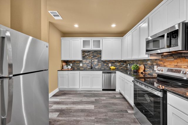 108 Griffin Street, Waxahachie, TX 75165
