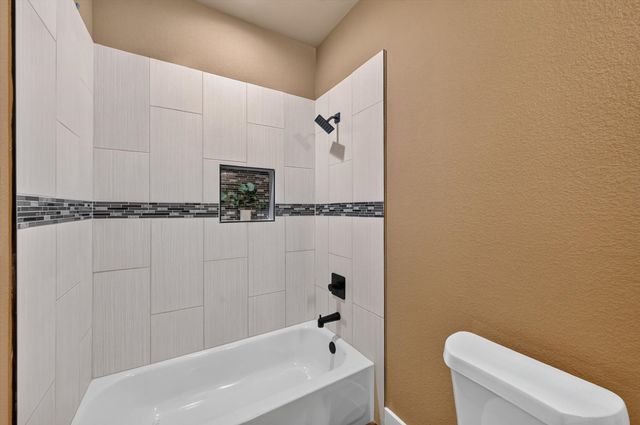 108 Griffin Street, Waxahachie, TX 75165