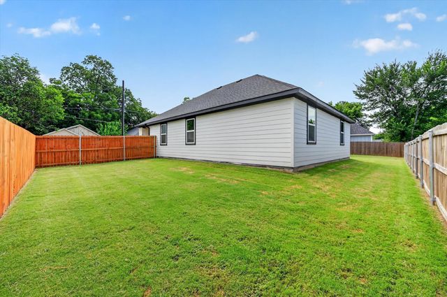 108 Griffin Street, Waxahachie, TX 75165